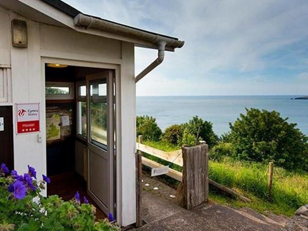 YHA Poppit Sands Cardigan Buitenkant foto